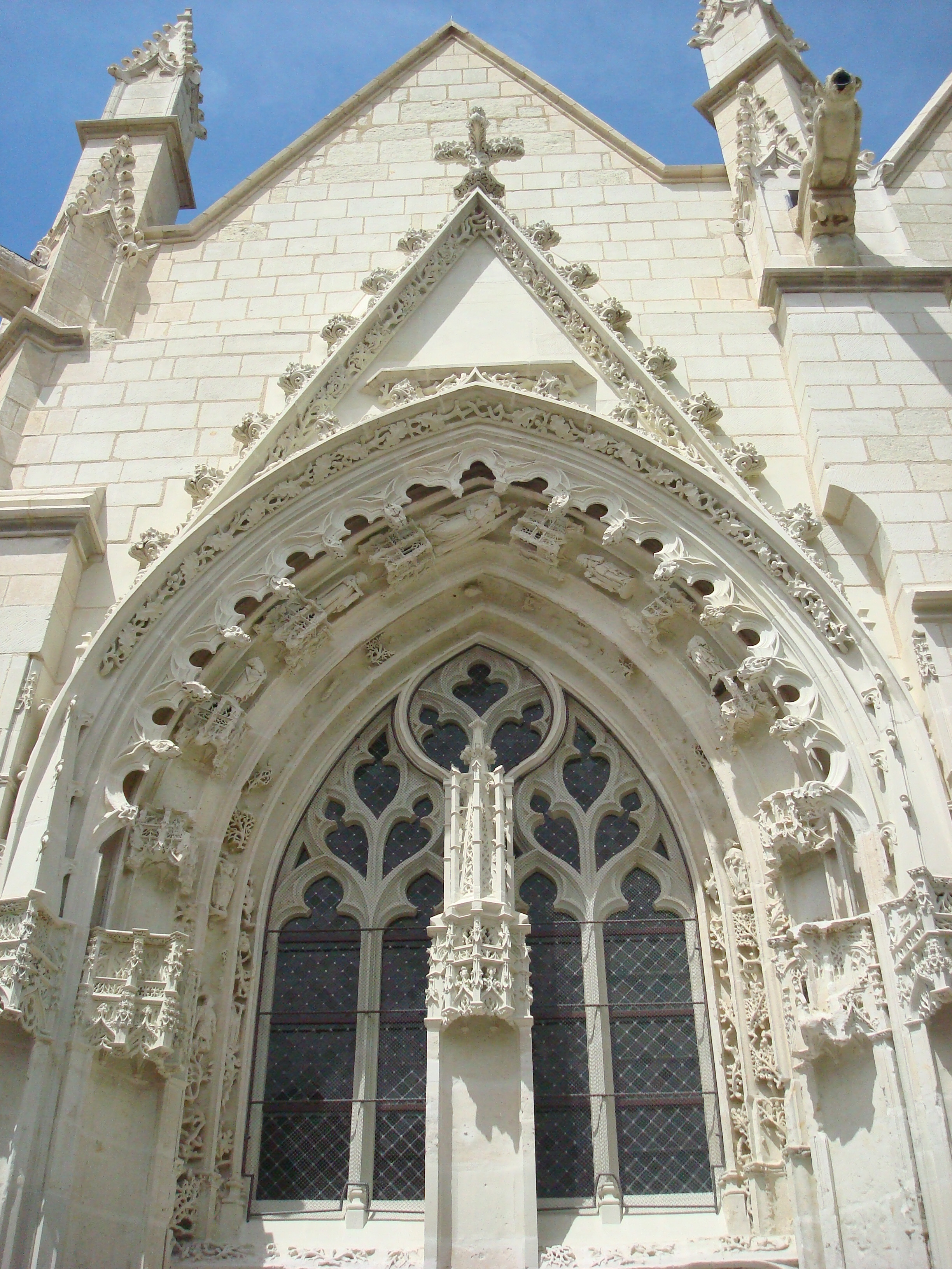 Eglise St Hilaire du Martray 16